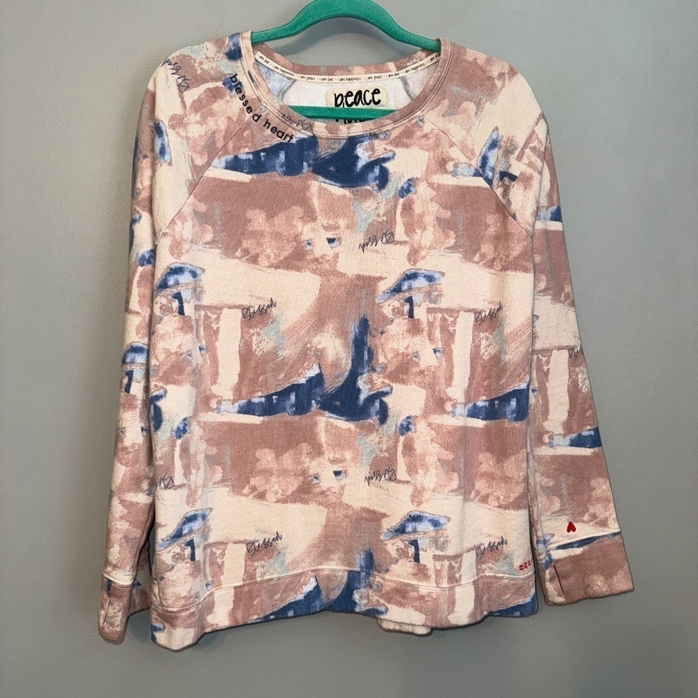 EUC Peace Love World Blessed Heart Abstract Print Sweatshirt Size Medium